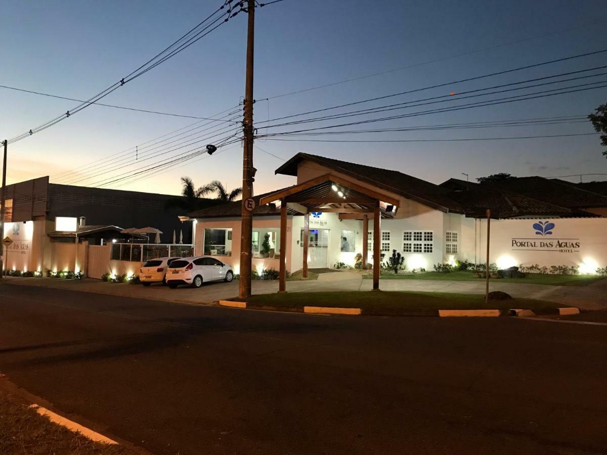 Hotel Portal Das Aguas Jaguariúna エクステリア 写真