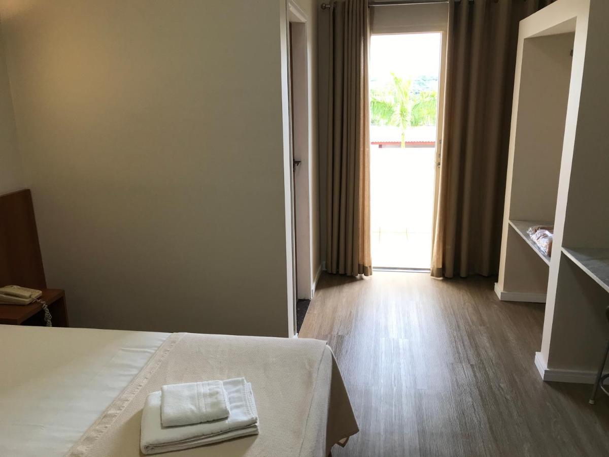 Hotel Portal Das Aguas Jaguariúna エクステリア 写真